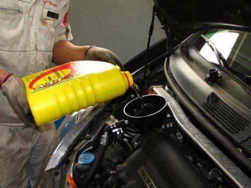 汽车起动机加机油加多少(汽车起动机机油添加量的精确指导)