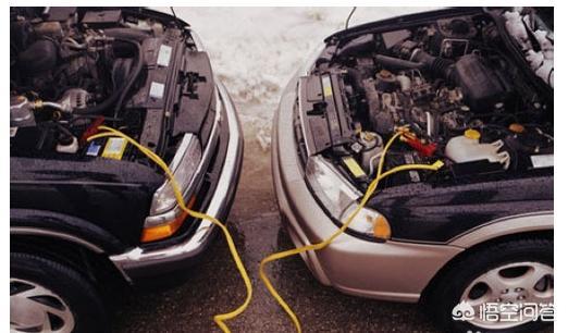 汽车的倒车灯是多少伏的(汽车倒车灯电压解析，多少伏的奥秘)