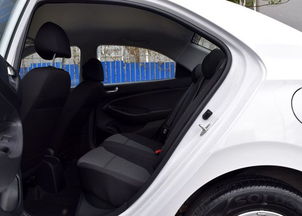 汽车贴前太阳膜多少钱(汽车贴前太阳膜的价格解析) 汽车贴前太阳膜多少钱(汽车贴前太阳膜的价格解析)