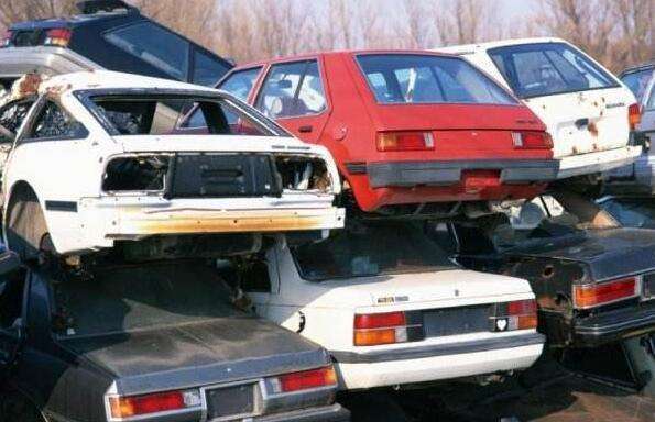 汽车贴卡通多少钱一个(汽车贴卡通的价格因素详解)