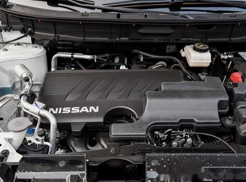 奇骏换汽车电瓶多少钱啊(奇骏汽车电瓶更换费用详解)