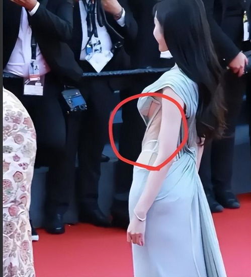 杨幂:能和刘德华一起走红毯了(杨幂,从新星到巨星,与刘德华共走红毯的荣耀时刻) 杨幂:能和刘德华一起走红毯了(杨幂,从新星到巨星,与刘德华共走红毯的荣耀时刻)