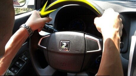 汽车方向盘油加多少好(汽车方向盘油加多少好,深入了解汽车转向系统维护与保养) 汽车方向盘油加多少好(汽车方向盘油加多少好,深入了解汽车转向系统维护与保养)