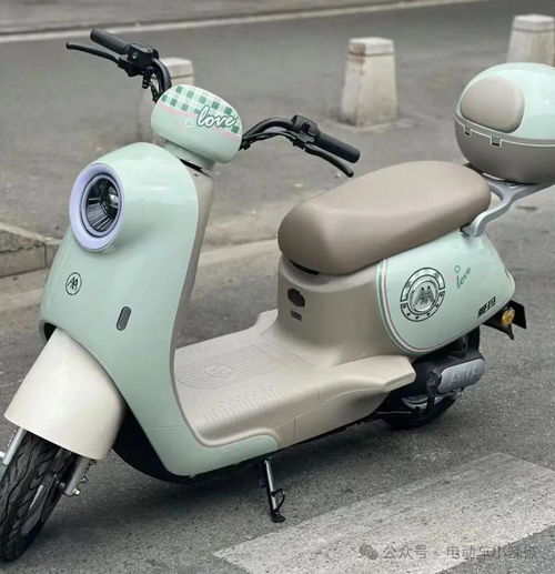 雅迪电动汽车爬坡多少度(雅迪电动汽车的爬坡能力与挑战，解析坡道角度的重要性)