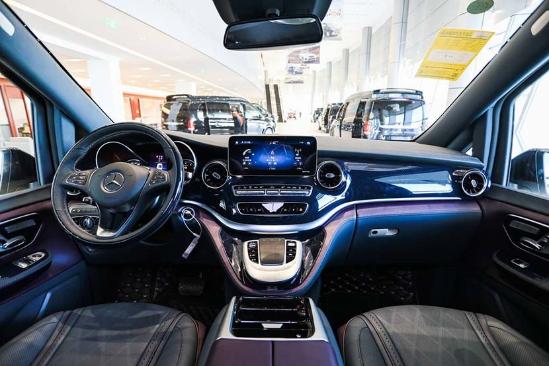 汽车改装信号灯多少钱(汽车改装信号灯的价格解析)