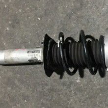 大众汽车减震器多少钱(大众汽车减震器价格解析)