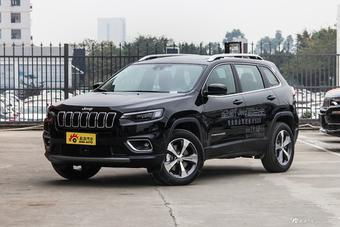 汽车前盖多少钱一个(汽车前盖价格解析，了解汽车配件成本与市场价格)