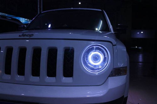 汽车改为透镜灯要多少钱(汽车透镜灯改装费用详解) 汽车改为透镜灯要多少钱(汽车透镜灯改装费用详解)