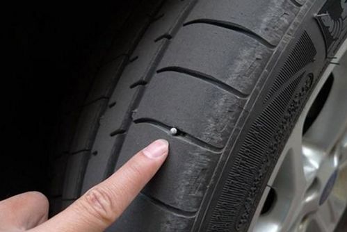 汽车轮胎爆胎时间多少秒(汽车轮胎爆胎时间解析，多少秒的背后因素)