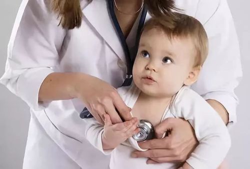 男孩反复发烧咳嗽确诊肺恶性肿瘤(男孩反复发烧咳嗽确诊肺恶性肿瘤，希望与挑战同行)