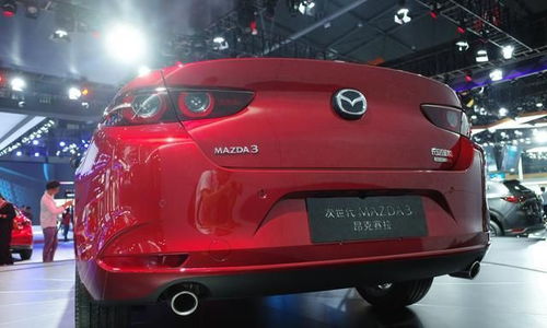 马自达3汽车尾灯多少钱(马自达3汽车尾灯价格解析，了解成本、市场与更换须知)