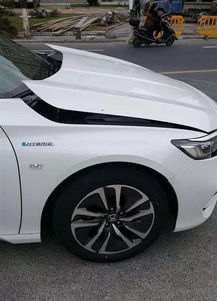 汽车引擎盖碰漆多少钱(汽车引擎盖碰漆修复费用详解，价格因素与成本分析)