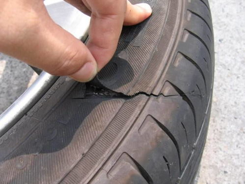 小汽车轮胎有多少升气体(小汽车轮胎气体容量解析，揭秘轮胎内有多少升气体)