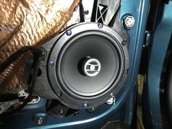 汽车音响加装磁环多少钱(汽车音响升级必备，加装磁环的费用及注意事项)