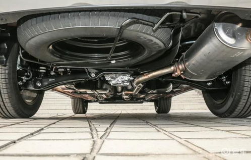 汽车四驱底盘升级多少钱(汽车四驱底盘升级费用详解)