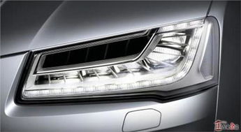 汽车安装三角灯多少钱(汽车安装三角灯的费用解析)