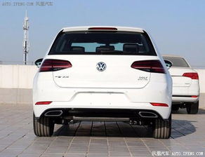 高尔夫换汽车灯泡多少钱(高尔夫汽车换灯泡费用解析，了解成本，明智决策)