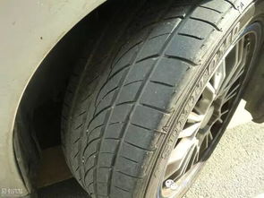 汽车前轮胎加多少升机油(汽车前轮胎机油添加量解析) 汽车前轮胎加多少升机油(汽车前轮胎机油添加量解析)