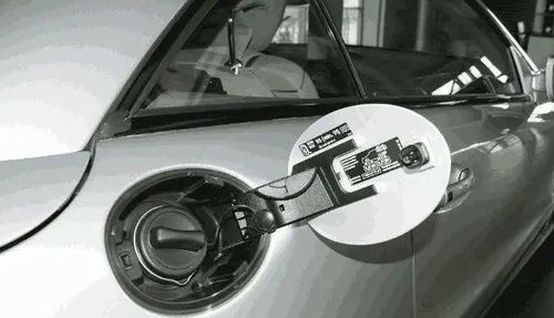 汽车一箱油多少加仑合适(汽车一箱油多少加仑合适,探讨汽车油箱容量与加仑数的关系) 汽车一箱油多少加仑合适(汽车一箱油多少加仑合适,探讨汽车油箱容量与加仑数的关系)