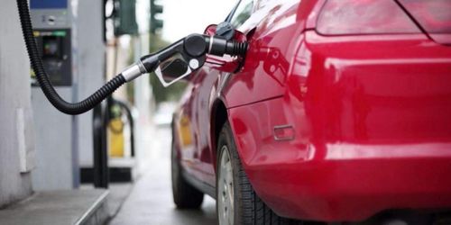 一台汽车加多少油(汽车加油量的科学解析)