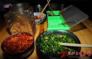 女生吃米线放太多麻油险窒息(女生吃米线放太多麻油险窒息) 女生吃米线放太多麻油险窒息(女生吃米线放太多麻油险窒息)