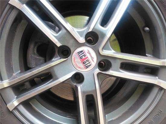 汽车树脂轮毂多少钱一副(汽车树脂轮毂价格解析,多少钱一副? 汽车树脂轮毂多少钱一副(汽车树脂轮毂价格解析,多少钱一副?