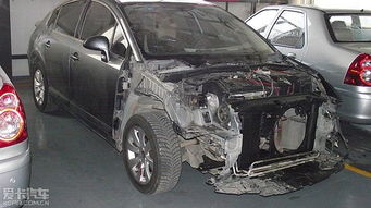 汽车划了个坑修复多少钱(汽车划了个坑修复需要多少钱？全面解析汽车划痕修复费用因素)