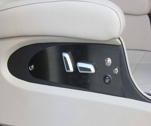 汽车盖子掉漆多少钱(汽车盖子掉漆，修复成本与费用解析)