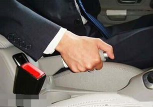 汽车更换灯具驱动多少钱(汽车更换灯具驱动的费用解析) 汽车更换灯具驱动多少钱(汽车更换灯具驱动的费用解析)