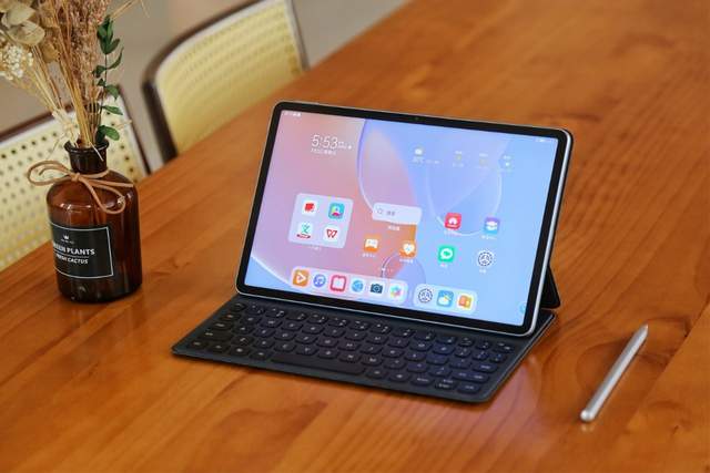 ipad华为平板电脑怎么选(iPad与华为平板电脑，如何做出明智的选择)