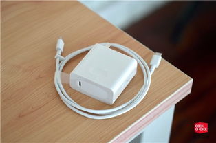 华为电脑充电头怎么拆卸(华为电脑充电头拆卸方法与注意事项)