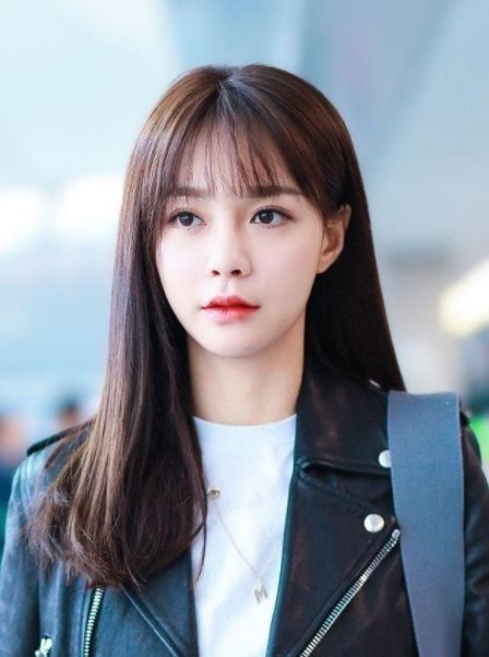 程潇穿着清凉和妈妈外出好惬意(程潇的夏日时尚之旅,清凉装扮与妈妈的惬意外出) 程潇穿着清凉和妈妈外出好惬意(程潇的夏日时尚之旅,清凉装扮与妈妈的惬意外出)