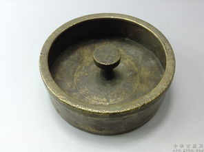 汽车铜制烟灰缸多少钱(汽车铜制烟灰缸的价格解析)