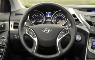 现代汽车车载光盘多少钱(现代汽车车载光盘价格解析)