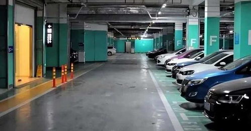 汽车彩钢板改车库多少钱(汽车彩钢板改车库的费用详解)