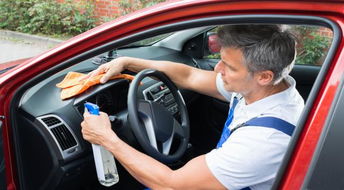 小汽车一天需要多少水分(小汽车一天需要多少水分)