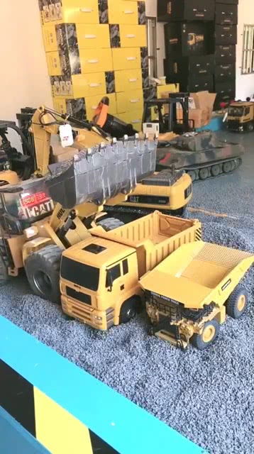 玩具汽车多少钱一台(玩具汽车的价格探究，多少钱一台？