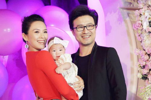 网友在上海偶遇佟瑞欣与妻子夏菁(网友偶遇佟瑞欣与妻子夏菁,上海的温暖瞬间) 网友在上海偶遇佟瑞欣与妻子夏菁(网友偶遇佟瑞欣与妻子夏菁,上海的温暖瞬间)