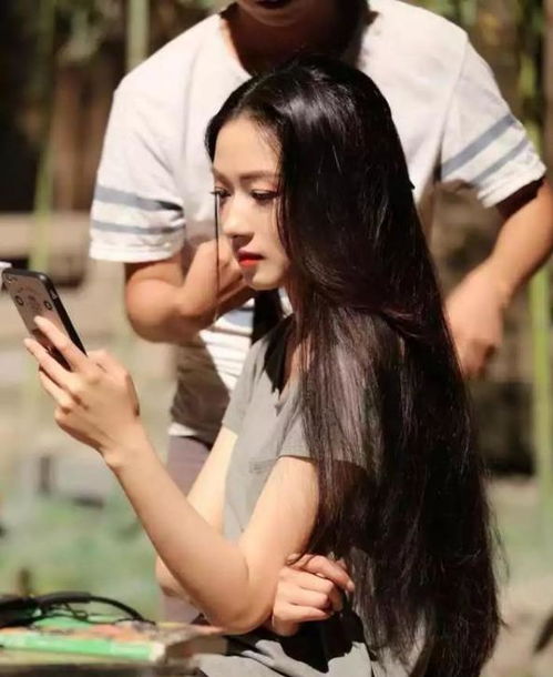 万茜斩获金爵奖影后(万茜斩获金爵奖影后,演技的巅峰与实力的见证) 万茜斩获金爵奖影后(万茜斩获金爵奖影后,演技的巅峰与实力的见证)