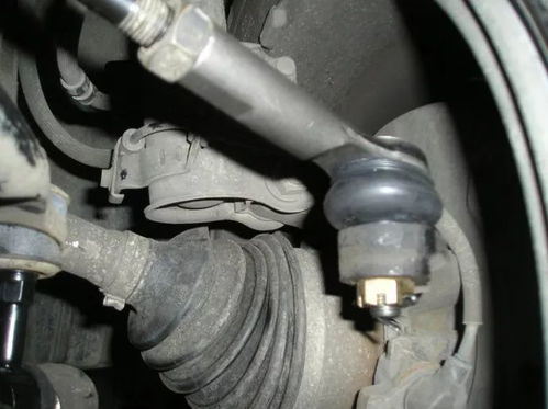 小汽车机油寿命多少年换(小汽车机油寿命,多少年更换一次? 小汽车机油寿命多少年换(小汽车机油寿命,多少年更换一次?