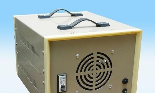 汽车充电机多少是正常的(汽车充电机多少是正常的，探究汽车充电机的正常充电功率与电压范围)