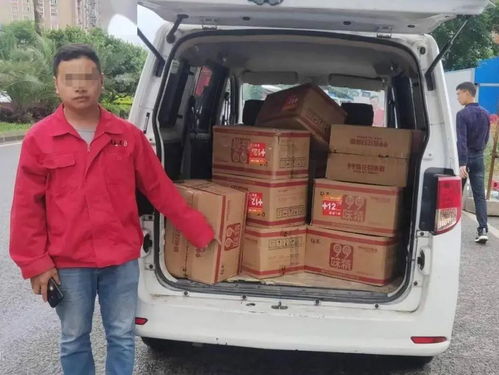 小汽车车厢能装多少吨(小汽车车厢的装载能力，探究其最大装载吨位)