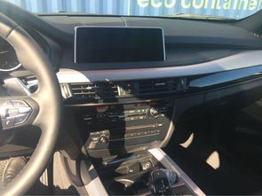 汽车显示屏更换多少钱(汽车显示屏更换费用详解)