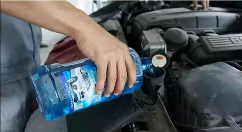 冬天汽车用玻璃水多少升(冬天汽车用玻璃水多少升)