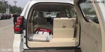 汽车顶篷布更换多少钱(汽车顶篷布更换费用详解，价格因素与预算建议)