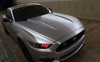 最长的汽车贴膜多少钱(揭秘汽车贴膜市场，最长汽车贴膜的价格究竟是多少？