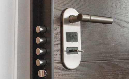 汽车门锁锁块多少钱(汽车门锁锁块价格解析，多少钱？