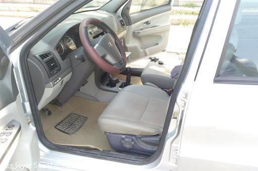 汽车装潢一下多少钱(汽车装潢费用解析，究竟需要多少钱？