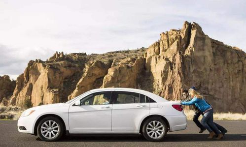 汽车发动一下要用多少电(汽车发动一次需要多少电？揭秘汽车启动背后的电力需求)