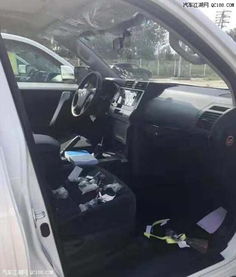 汽车左前方玻璃多少钱(汽车左前方玻璃价格解析，费用、因素与购买建议)